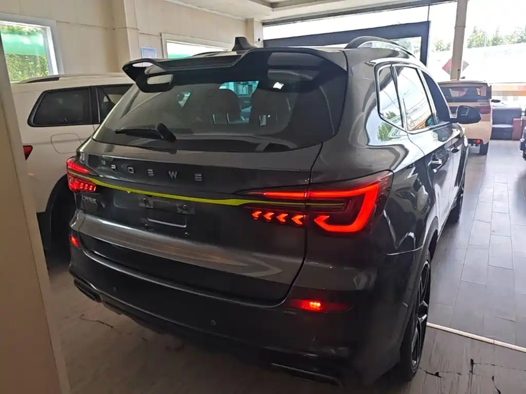 Roewe RX5 — миниатюра 6