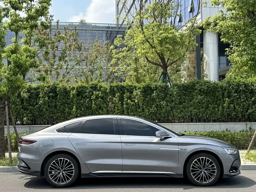 BYD Han — миниатюра 9