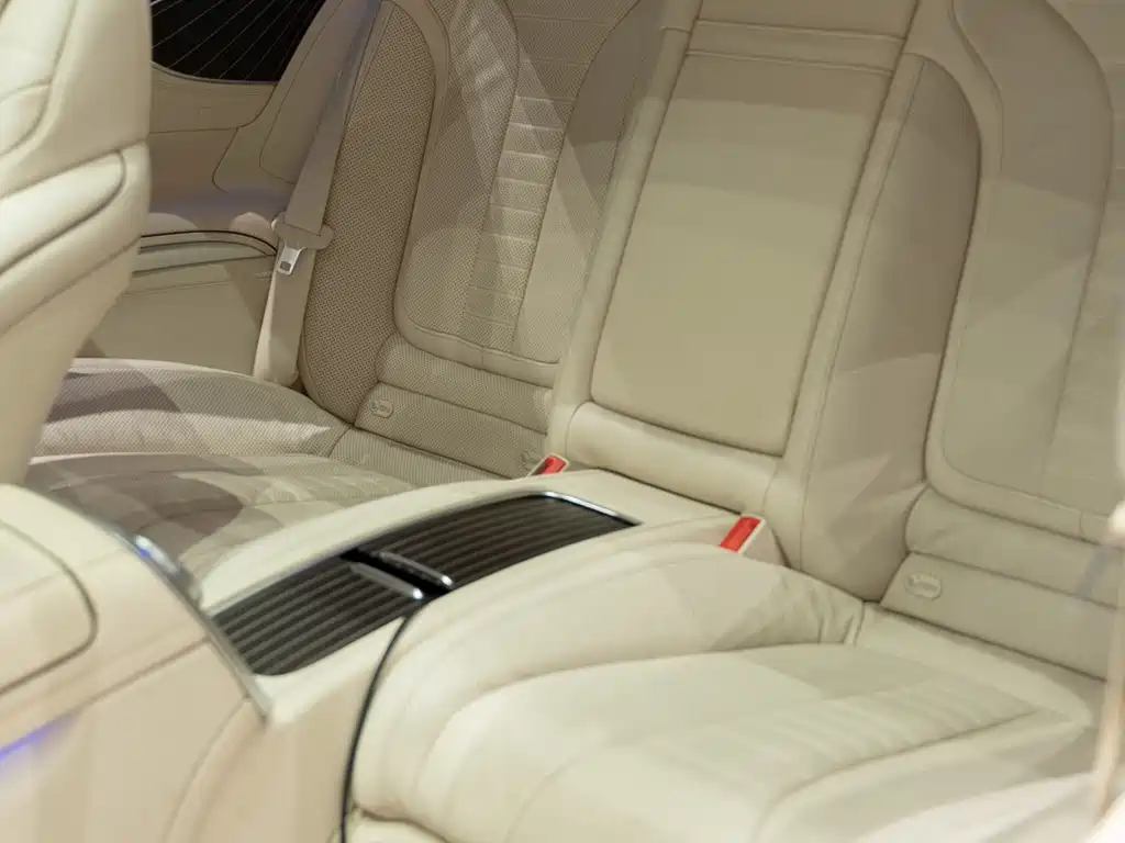 Mercedes-Benz S-Class — миниатюра 14