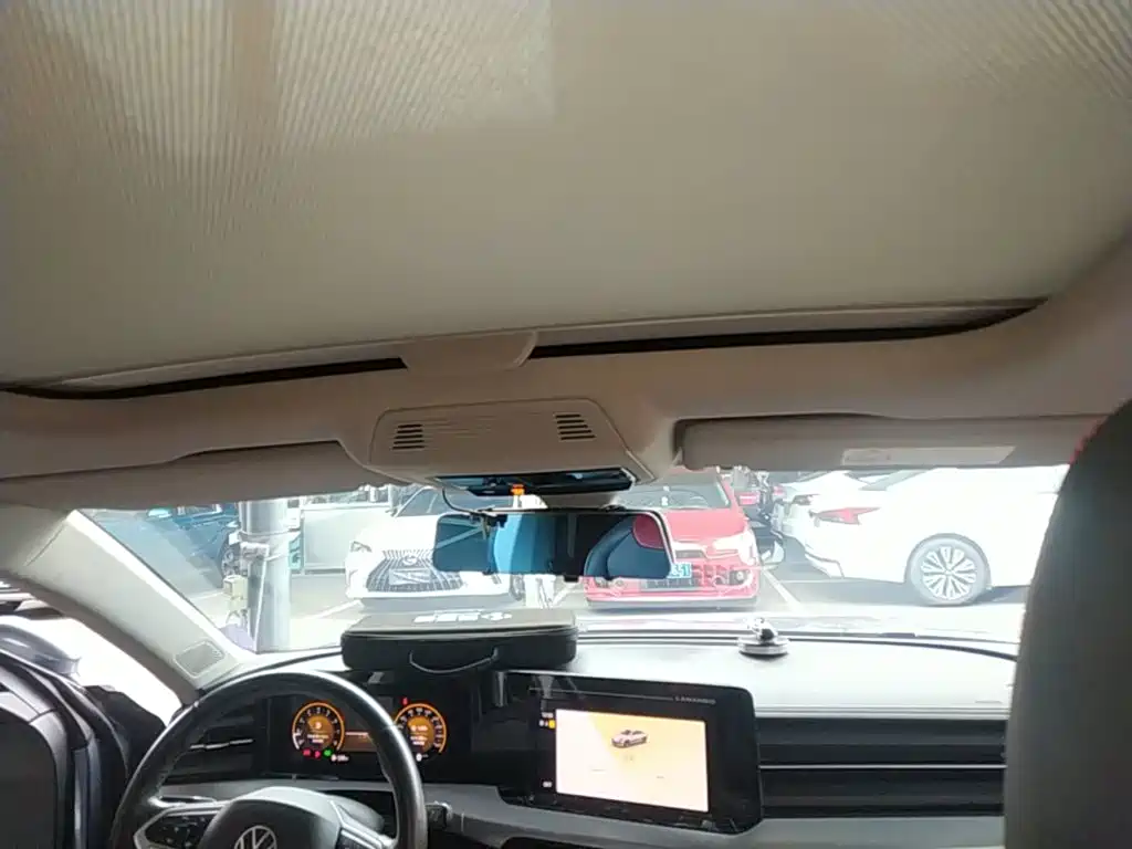 Volkswagen Lamando — миниатюра 18