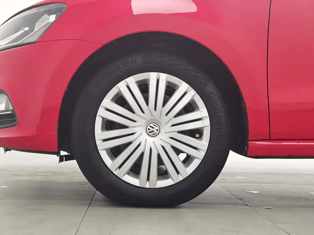 Volkswagen Polo — миниатюра 17