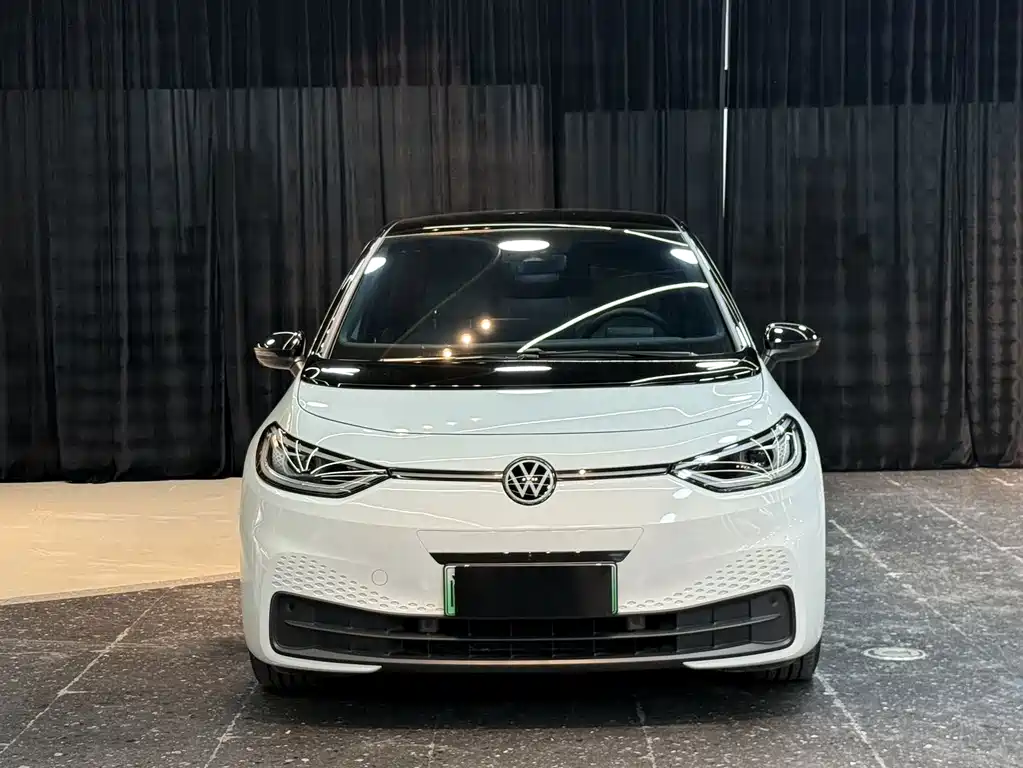 Volkswagen ID.3 — миниатюра 2
