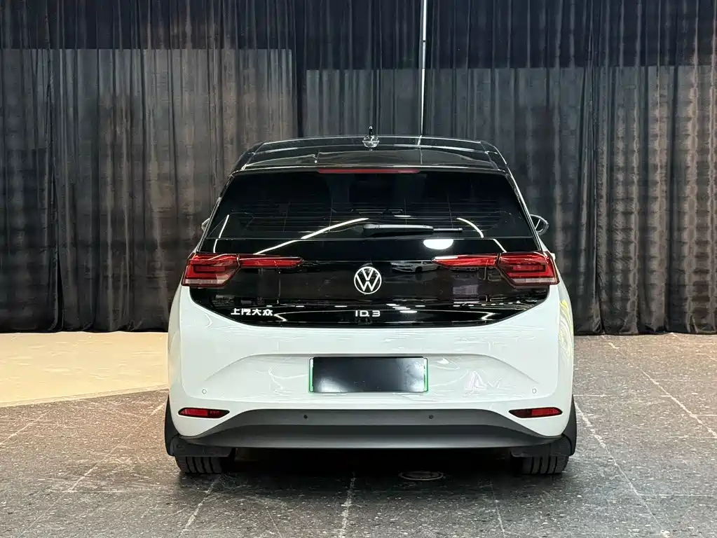 Volkswagen ID.3 — миниатюра 10