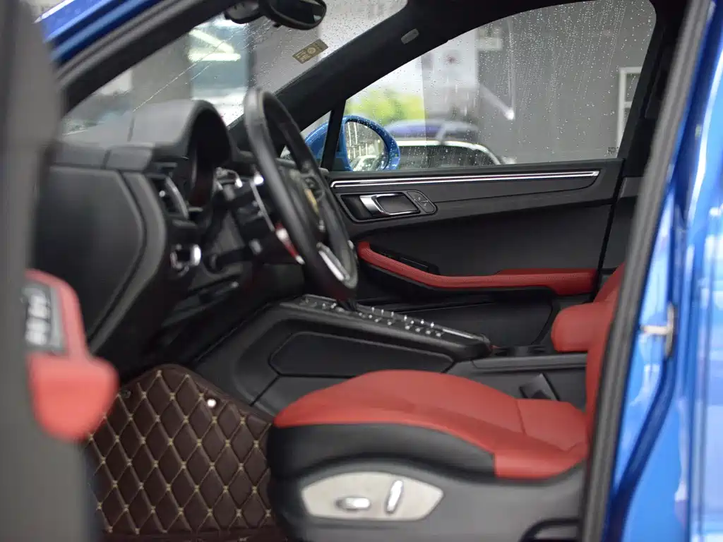 Porsche Macan — миниатюра 8