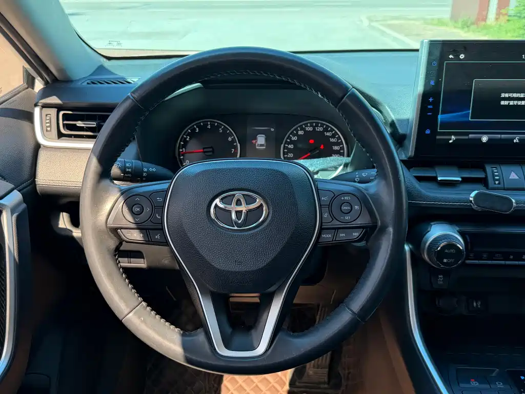 Toyota Wildlander — миниатюра 11