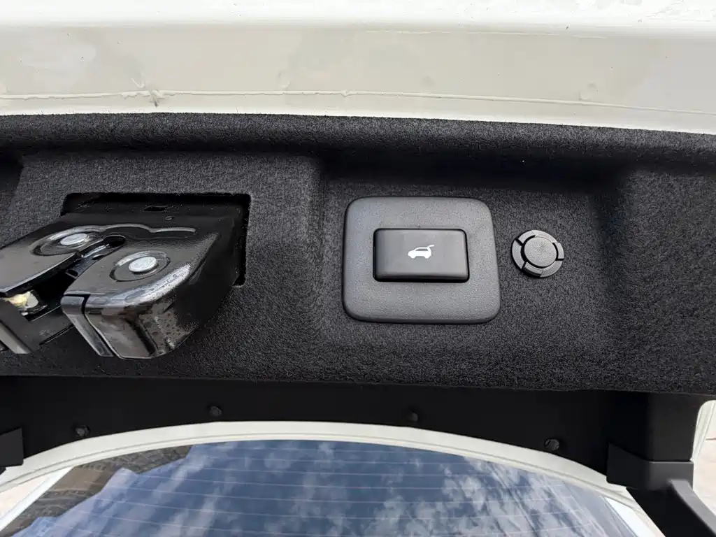 Nissan N7 — миниатюра 17