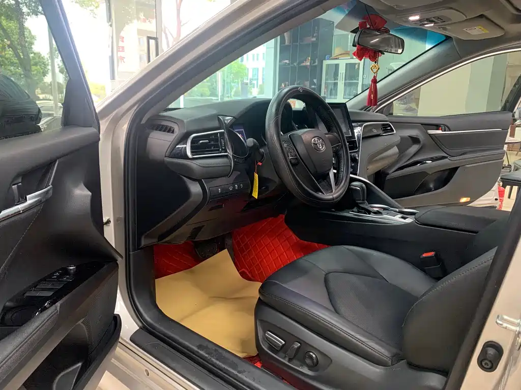 Toyota Camry 2023 2.0GVP Lead