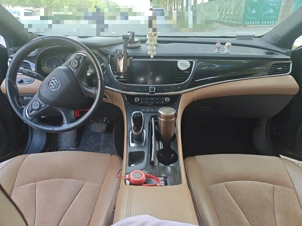 Buick LaCrosse — миниатюра 13