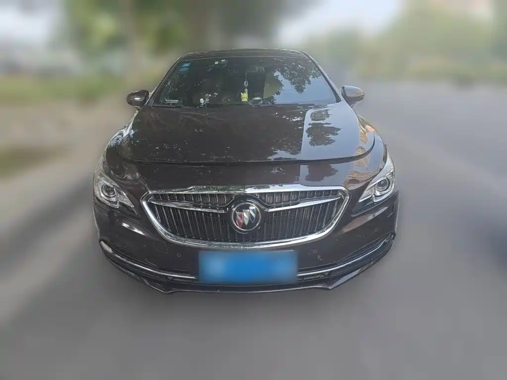 Buick LaCrosse — миниатюра 23