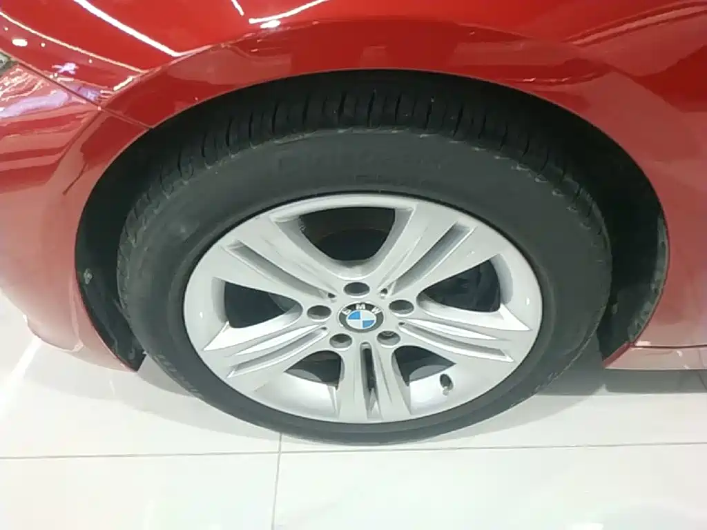 BMW 3 Series — миниатюра 23