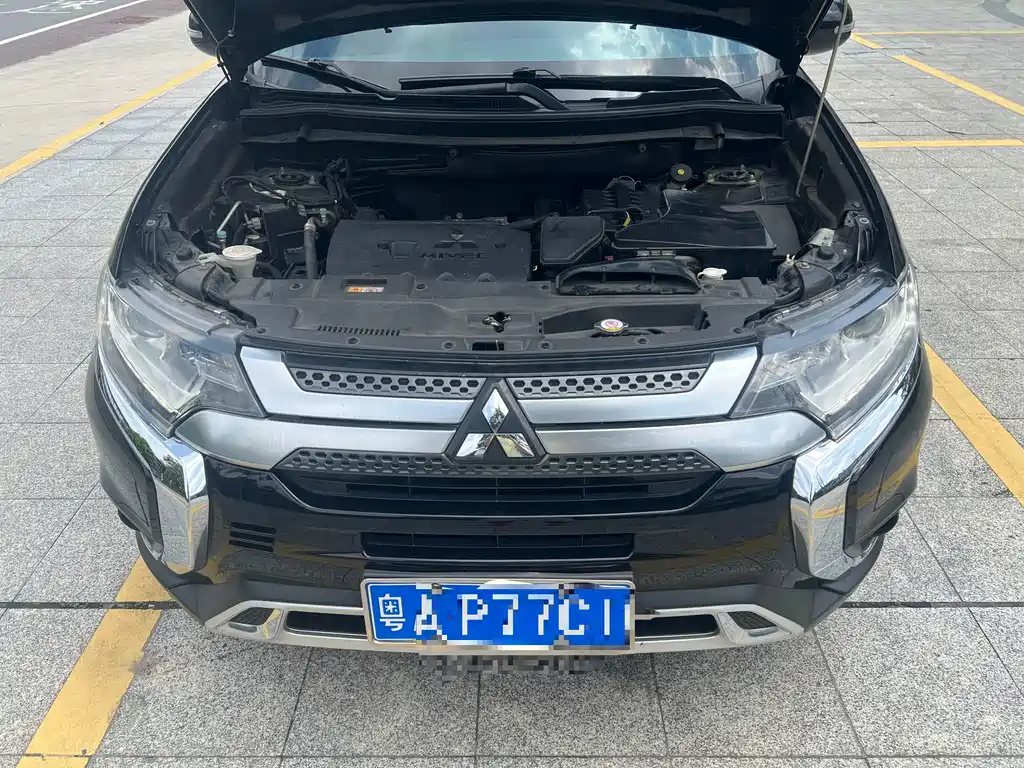 Mitsubishi Outlander 2.0L 2WD Enjoy Edition 7 seats China VI, фото 14