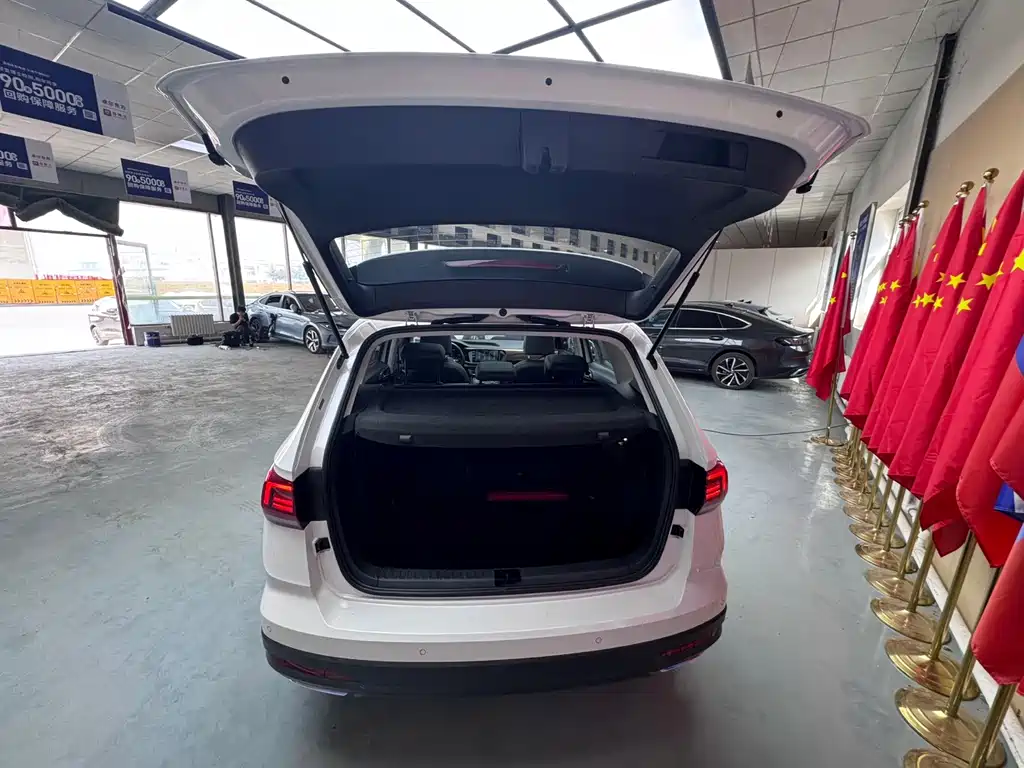 Volkswagen Tharu — миниатюра 14