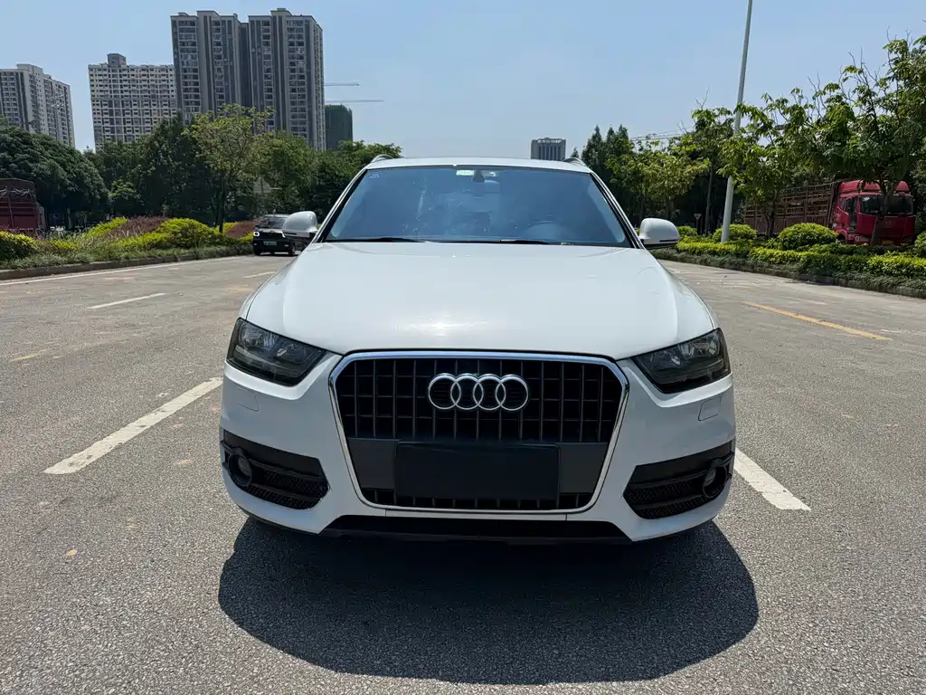 Audi Q3 — миниатюра 2