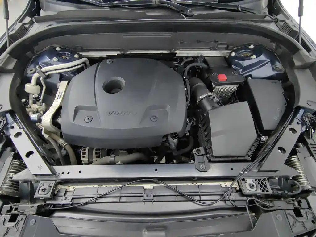 Volvo XC60 — миниатюра 6