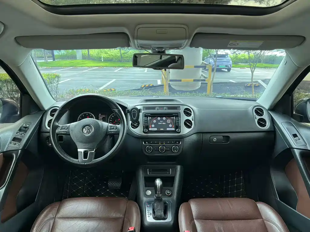 Volkswagen Tiguan — миниатюра 8