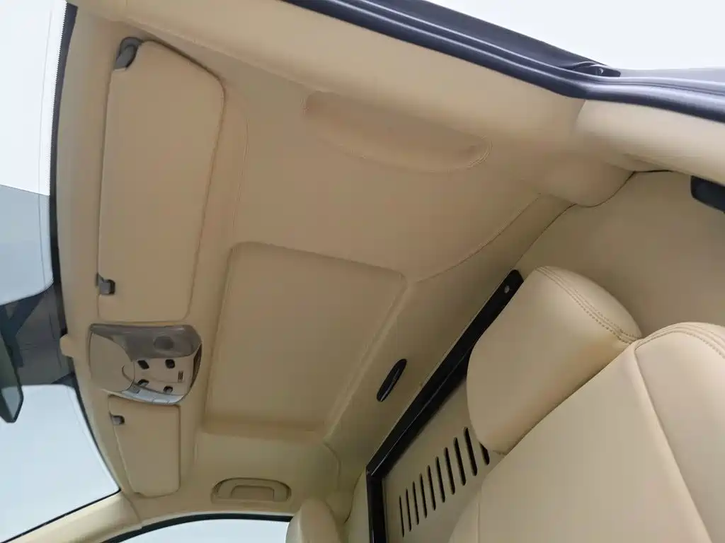 Mercedes-Benz Vito — миниатюра 19