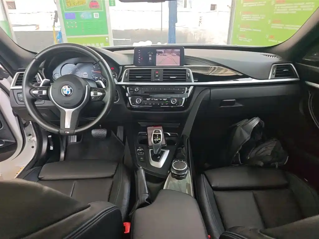 BMW 3 Series GT 3 GT 2020 320i M Sport