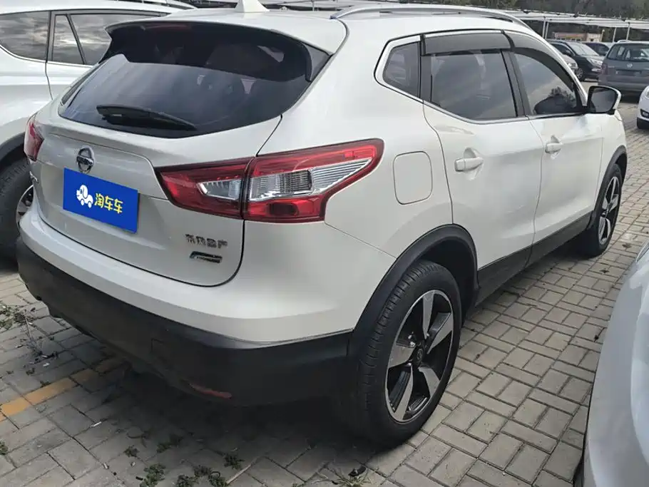 Nissan Qashqai — миниатюра 3