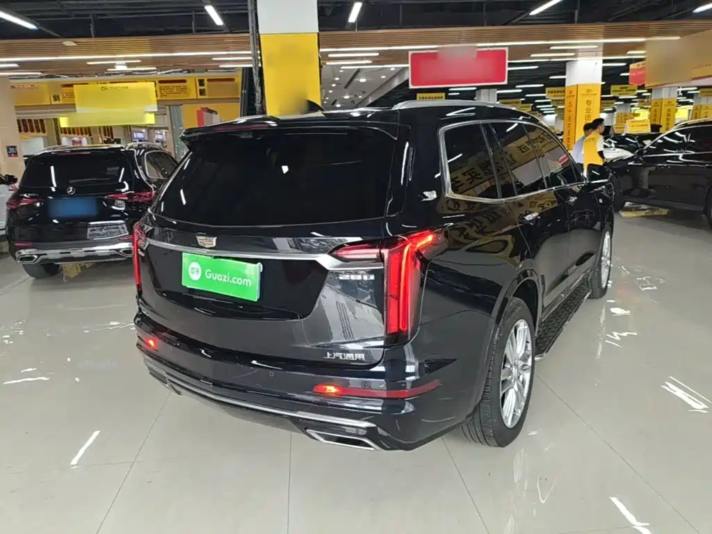 Cadillac XT6 — миниатюра 7