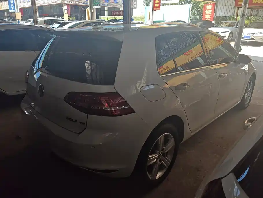Volkswagen Golf — миниатюра 3