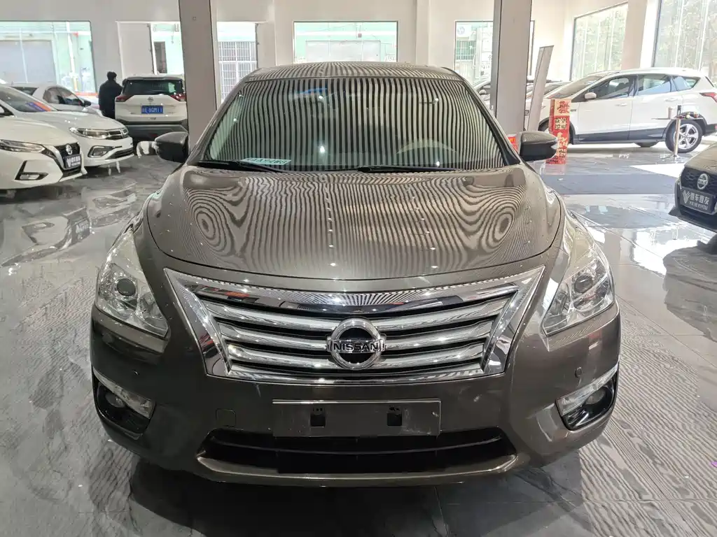 Nissan Altima 2014 2.0L XL Upper