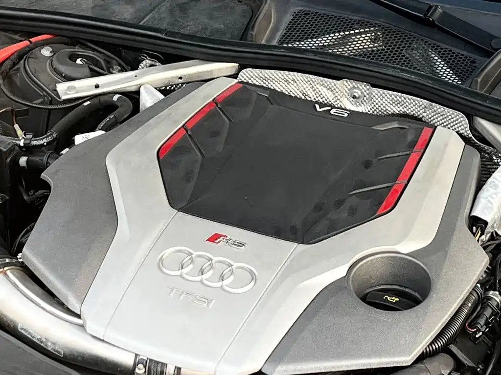 Audi RS 4 — миниатюра 15