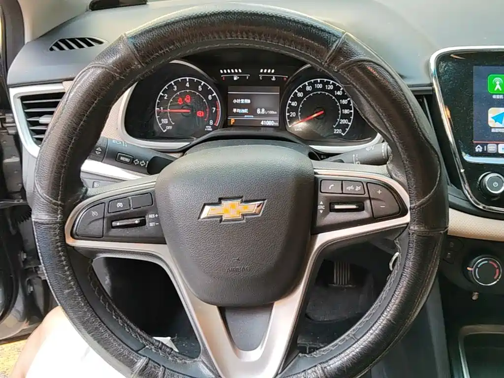 Chevrolet Monza — миниатюра 11
