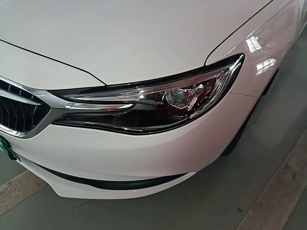 Buick Excelle — миниатюра 24