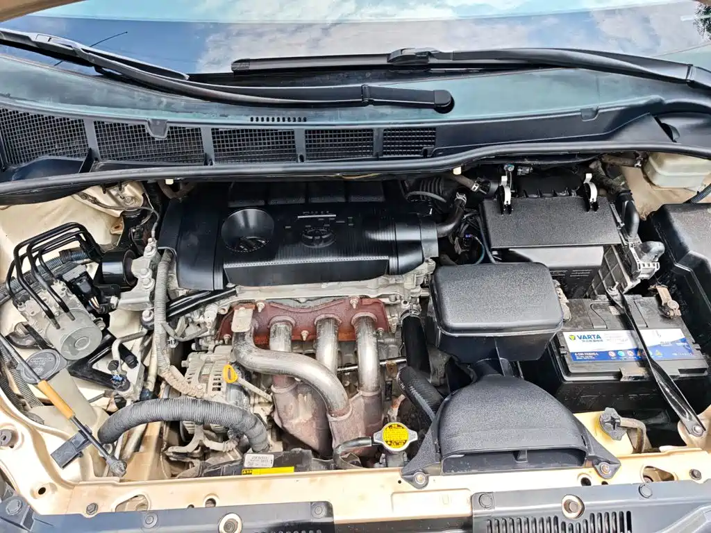 Toyota Sienna — миниатюра 30