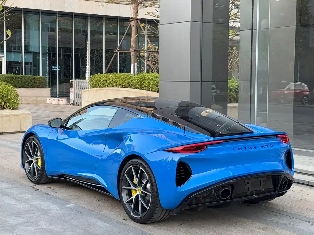 LOTUS SPORTS CAR EMIRA