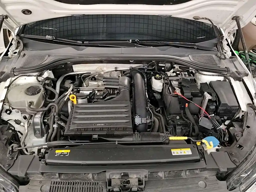 Volkswagen Golf — миниатюра 20
