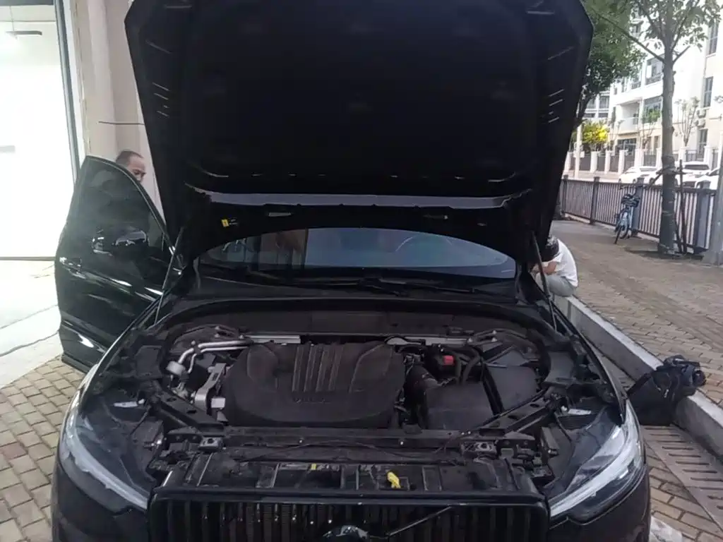 Volvo XC60 — миниатюра 16