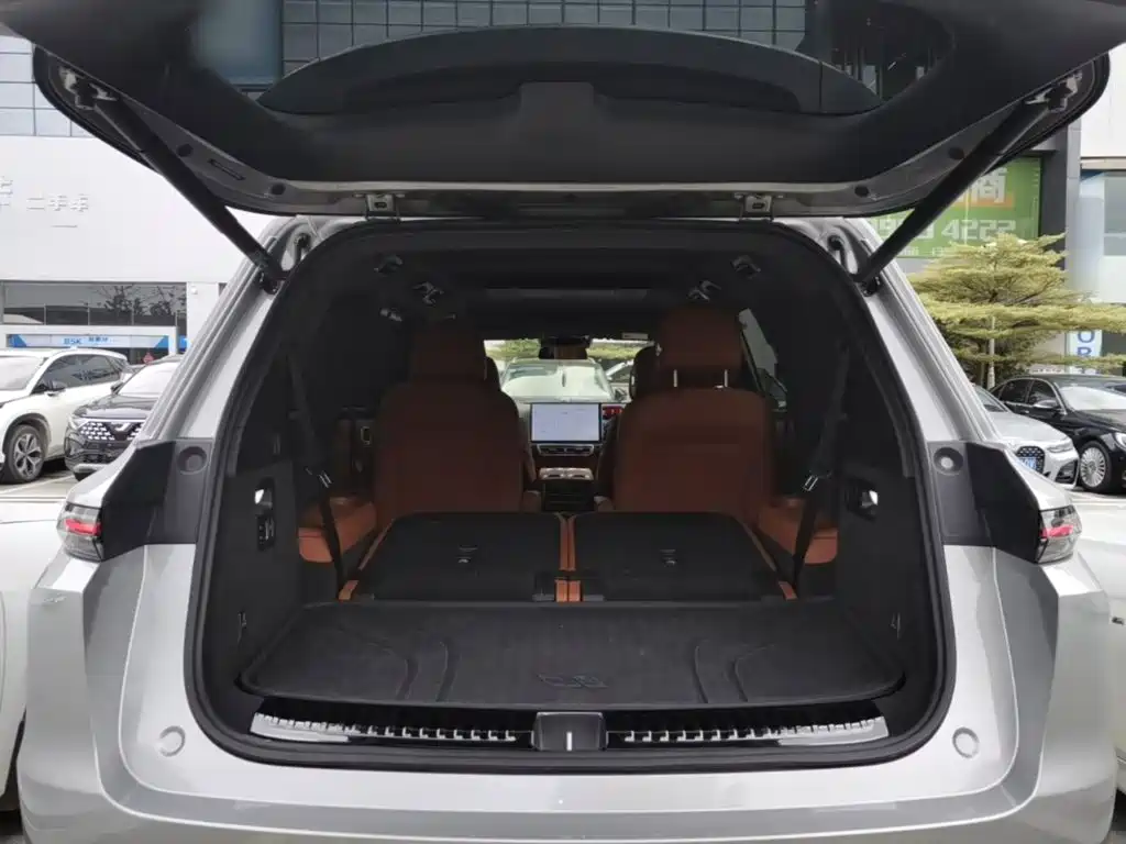 Li Auto Li L9 — миниатюра 19