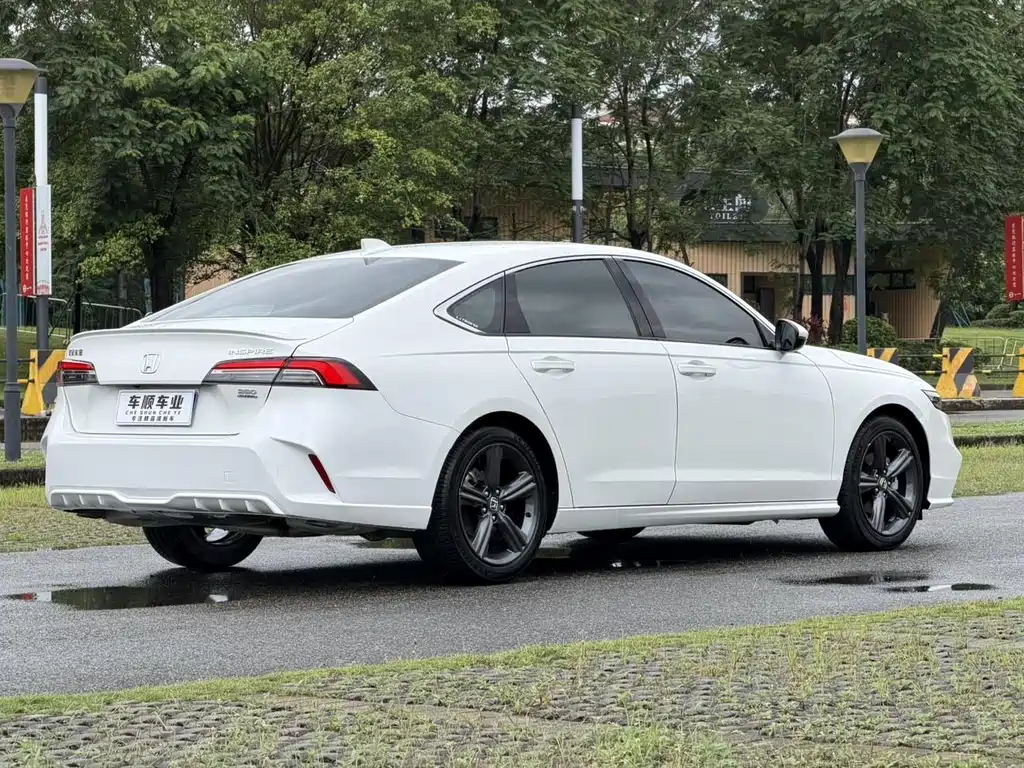 Honda Inspire — миниатюра 8