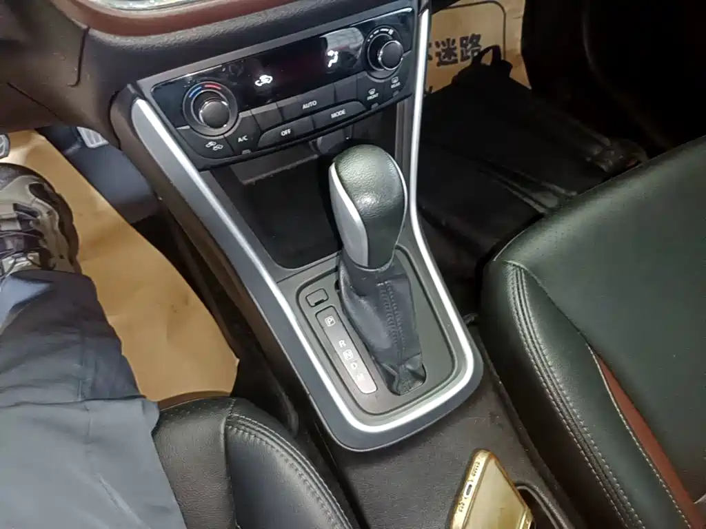 Suzuki Vitara — миниатюра 14
