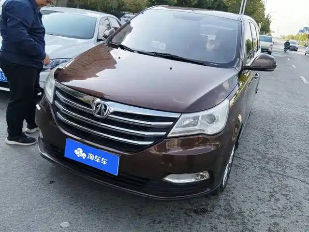 BAIC WEIWANG BAIC WEIWANG M50F 2018