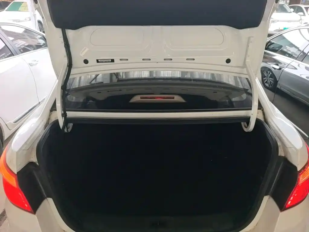 Changan Eado — миниатюра 19