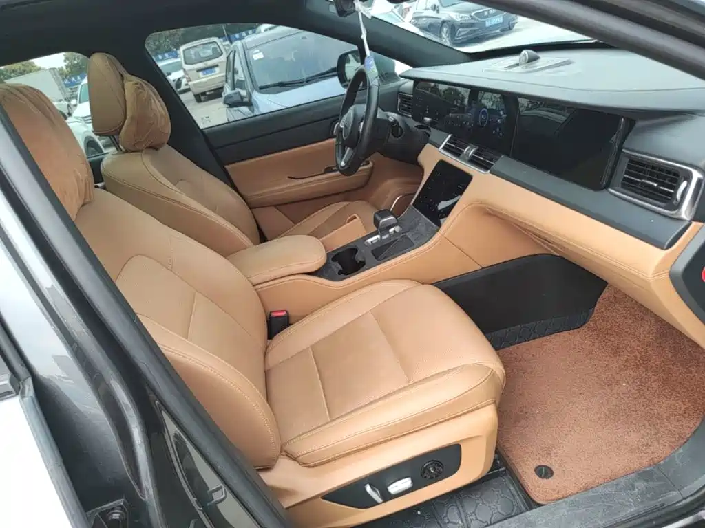 Li Auto Li ONE — миниатюра 25