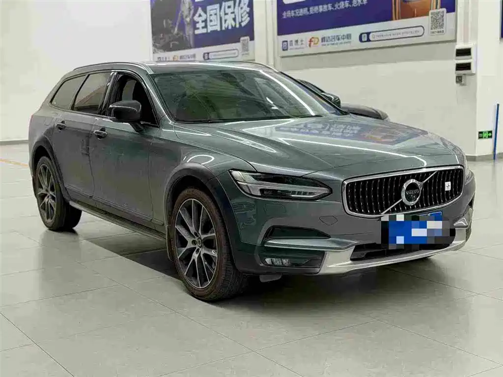 Volvo V90 — миниатюра 2