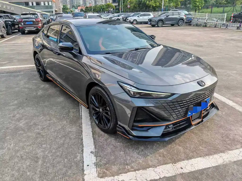 Changan UNI-V — миниатюра 3