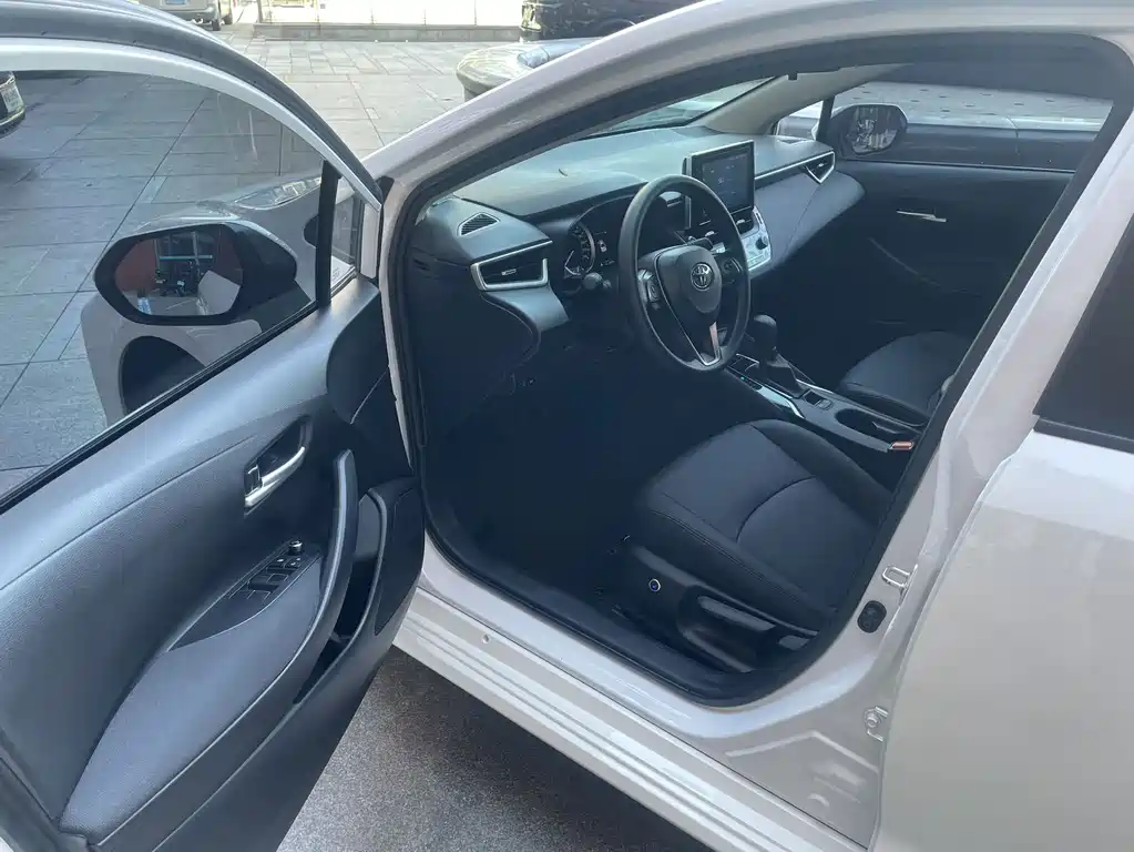 Toyota Corolla — миниатюра 4