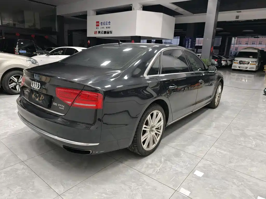 Audi A8 — миниатюра 8