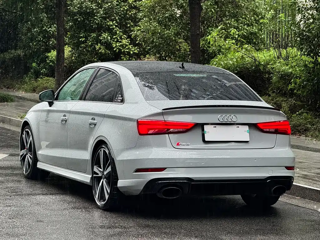 Audi RS 3 — миниатюра 12