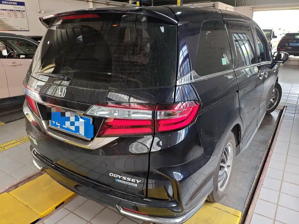 Honda Odyssey — миниатюра 8