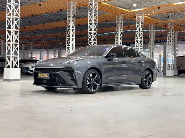 2024 Lynk & Co 03