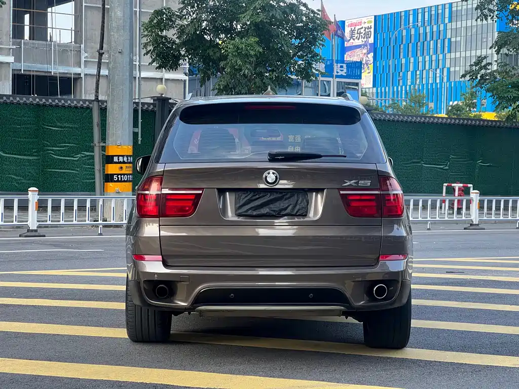 BMW X5 (Import) — миниатюра 6