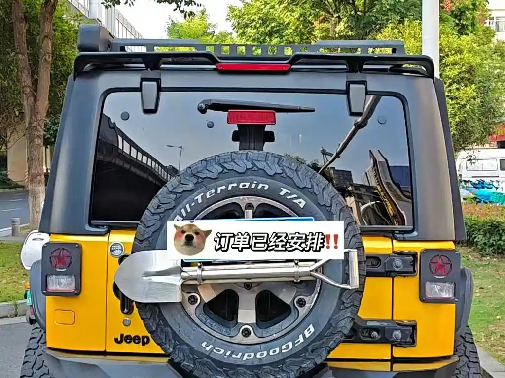 Jeep Wrangler — миниатюра 8