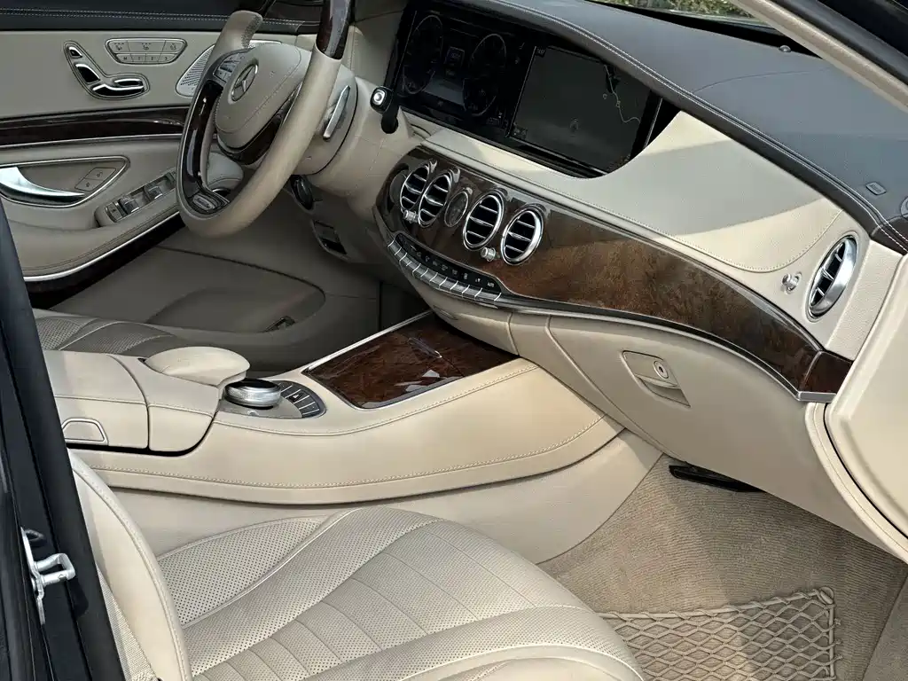 Mercedes-Benz S-Class — миниатюра 7