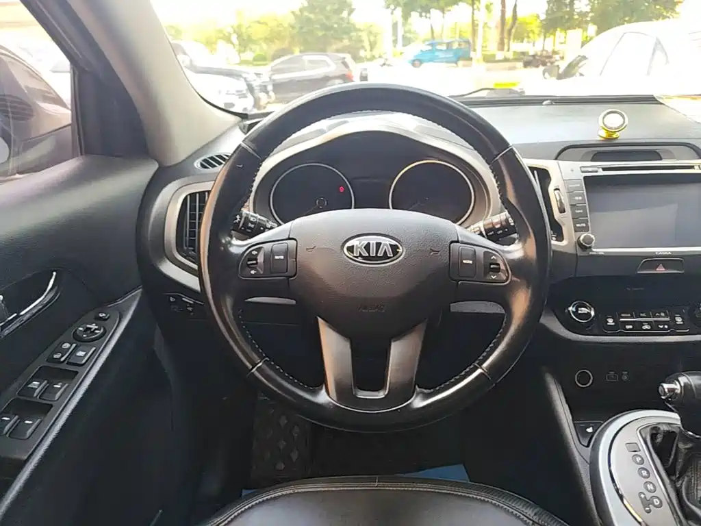 Kia Sportage — миниатюра 11