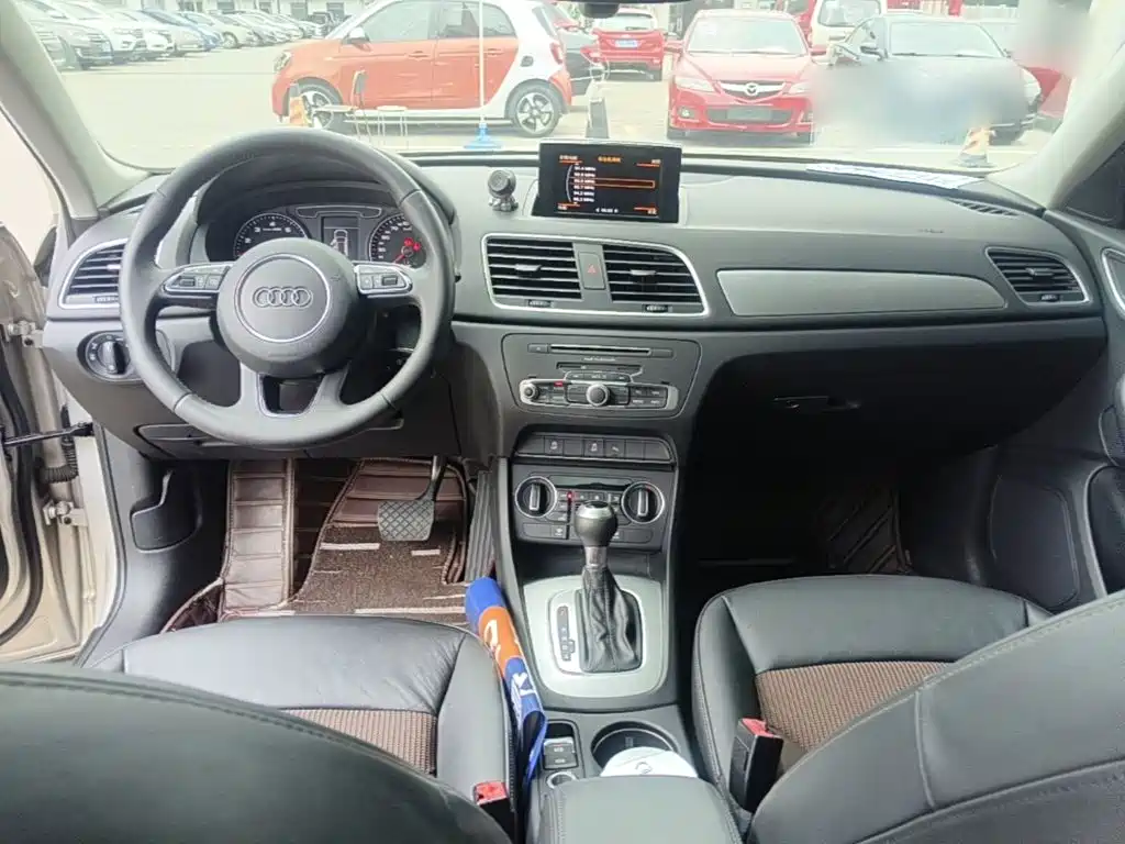 Audi Q3 — миниатюра 10